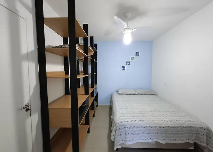 Apartamento novo região central de Ubatuba, com churrasqueira e varanda, 2 vagas - Residencial Jathy NATAL E ANO NOVO LIVRE